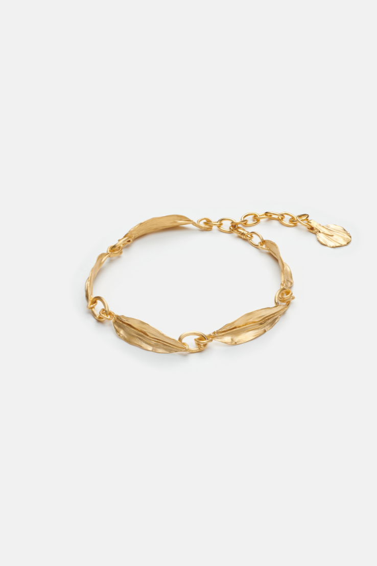 Leaf Choker