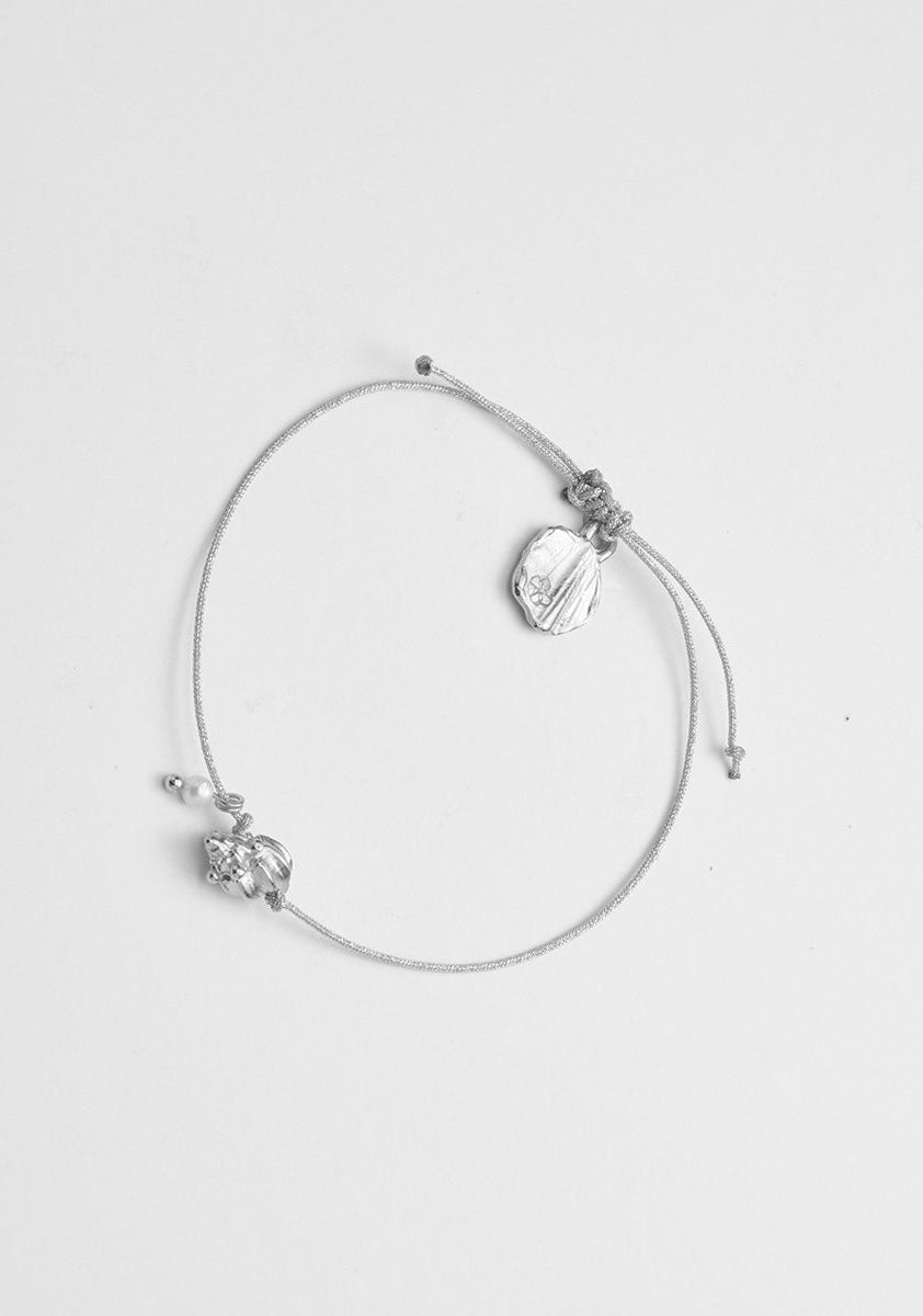 Small Shell Bracelet