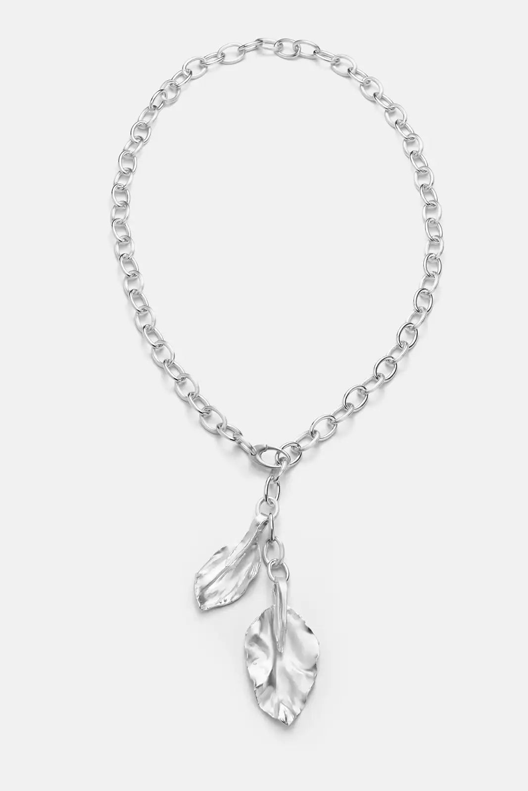 Short Leaf Necklace