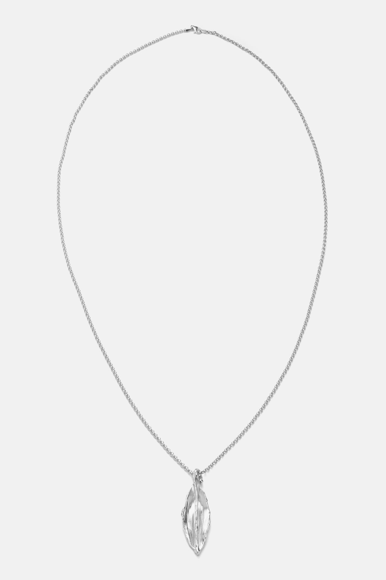 Leaf Pendant Necklace