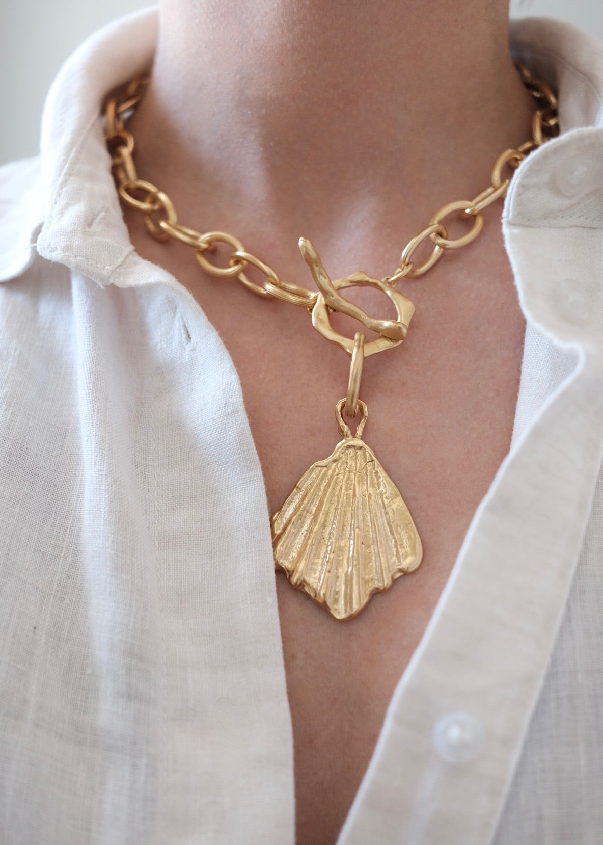 Big Shell Charm