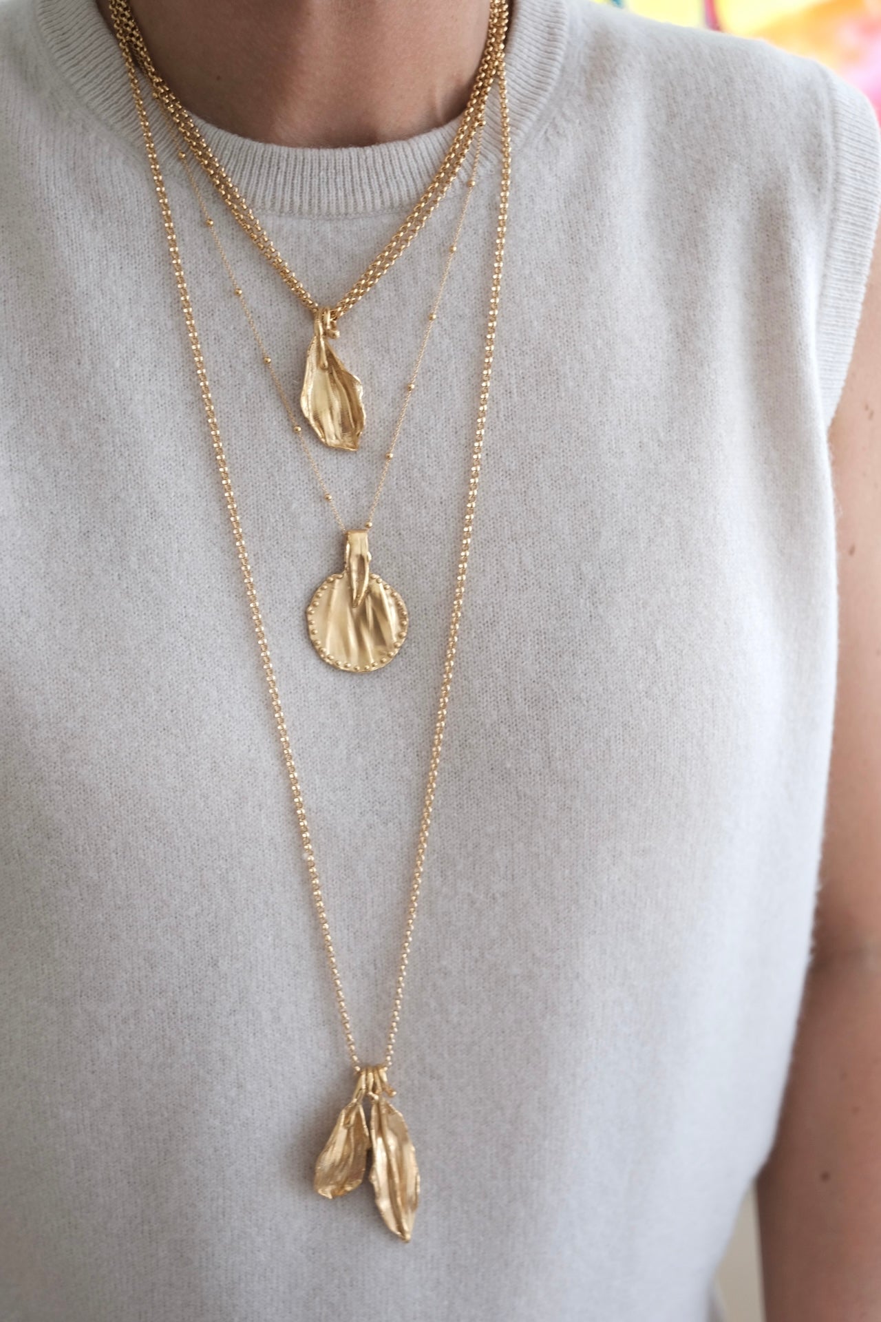 Leaf Pendant Necklace