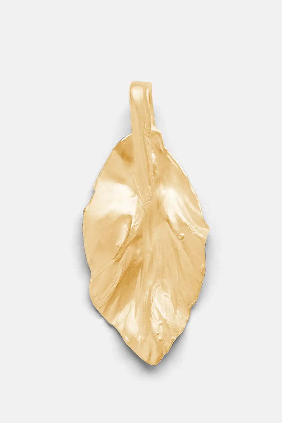 Leaf Pendant Necklace