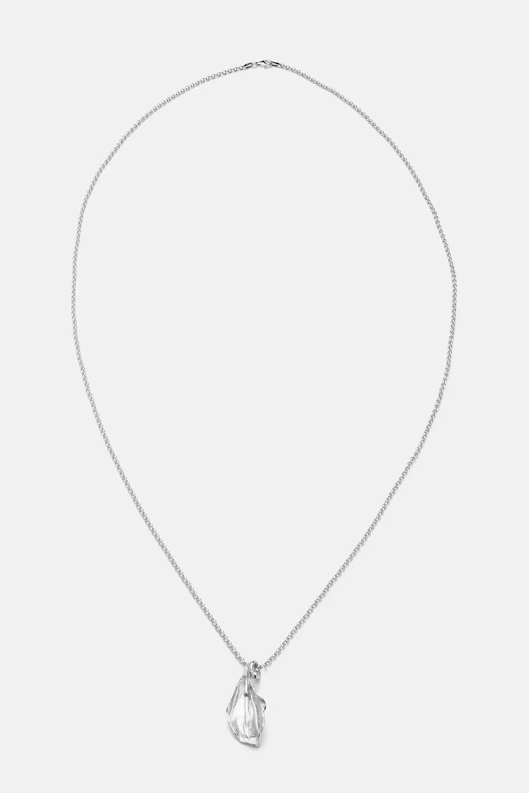 Leaf Pendant Necklace